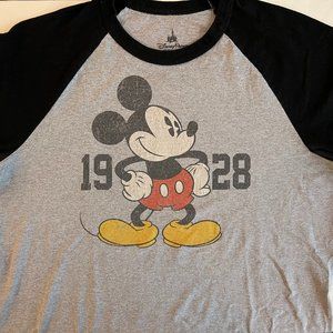 Mickey Mouse 3/4 Sleeve T-shirt XL
